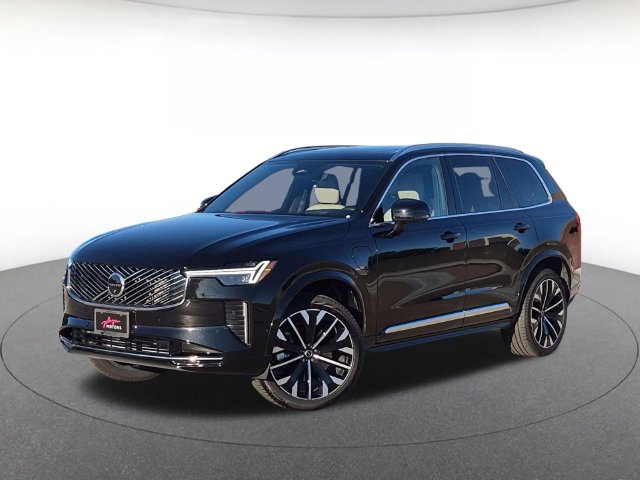  Volvo XC90 Plug-In Hybrid