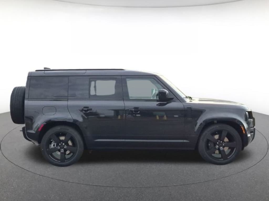 New 2026 Land Rover Defender 110 X-Dynamic SE SUV