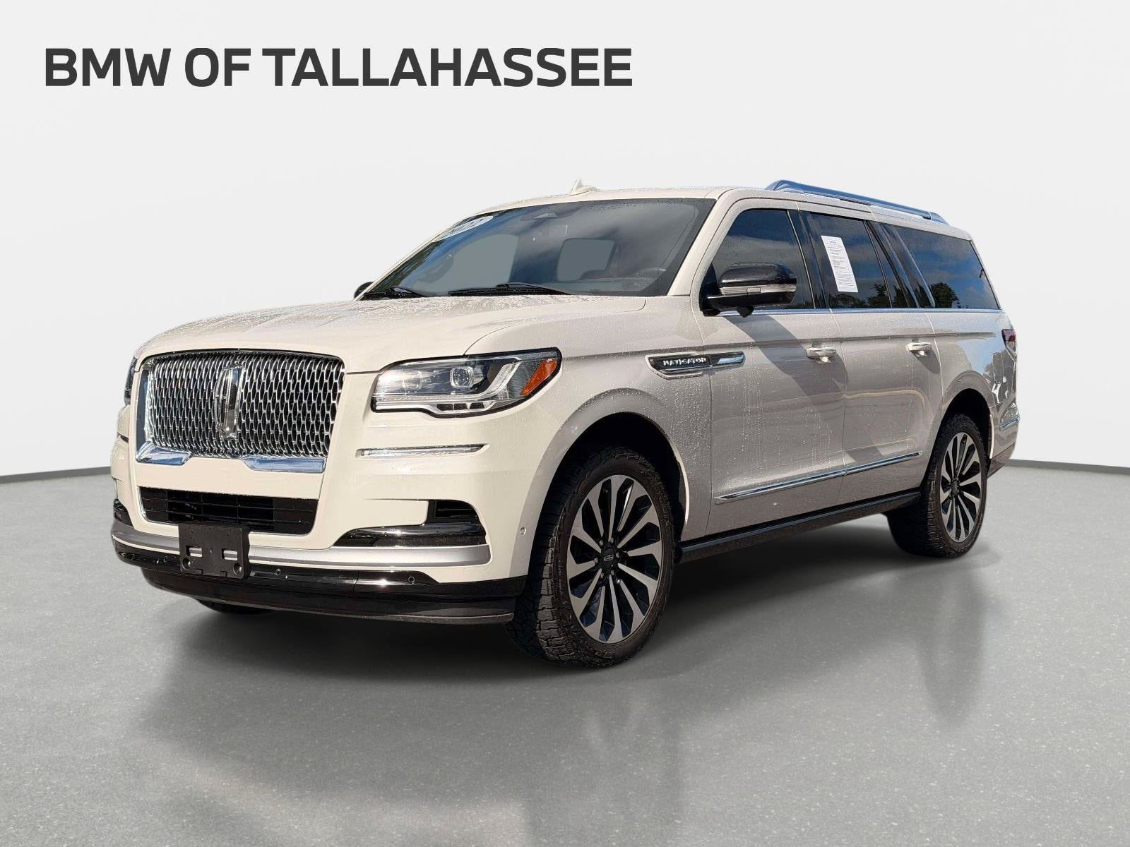 2022 Lincoln Navigator
