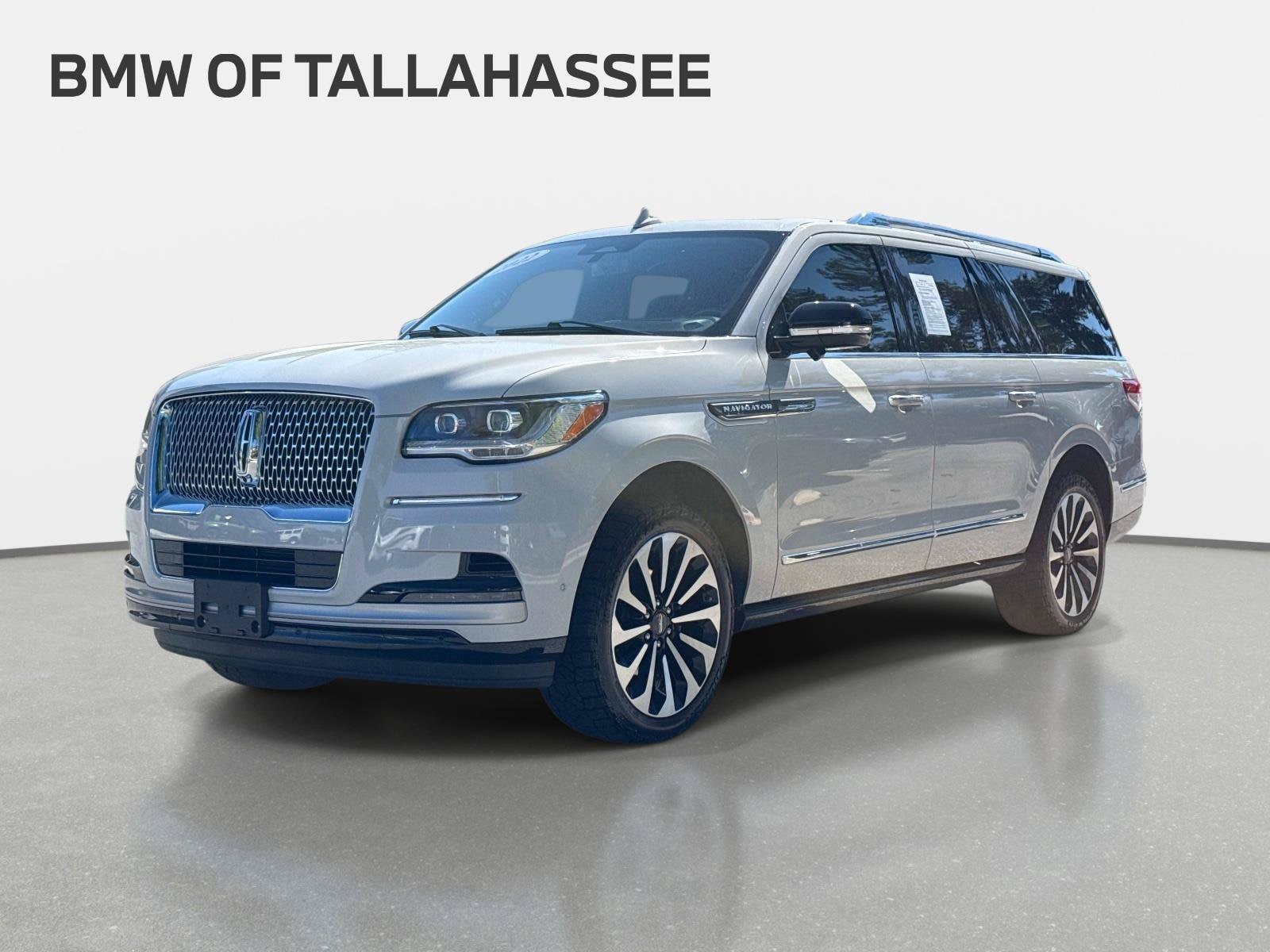 2022 Lincoln Navigator