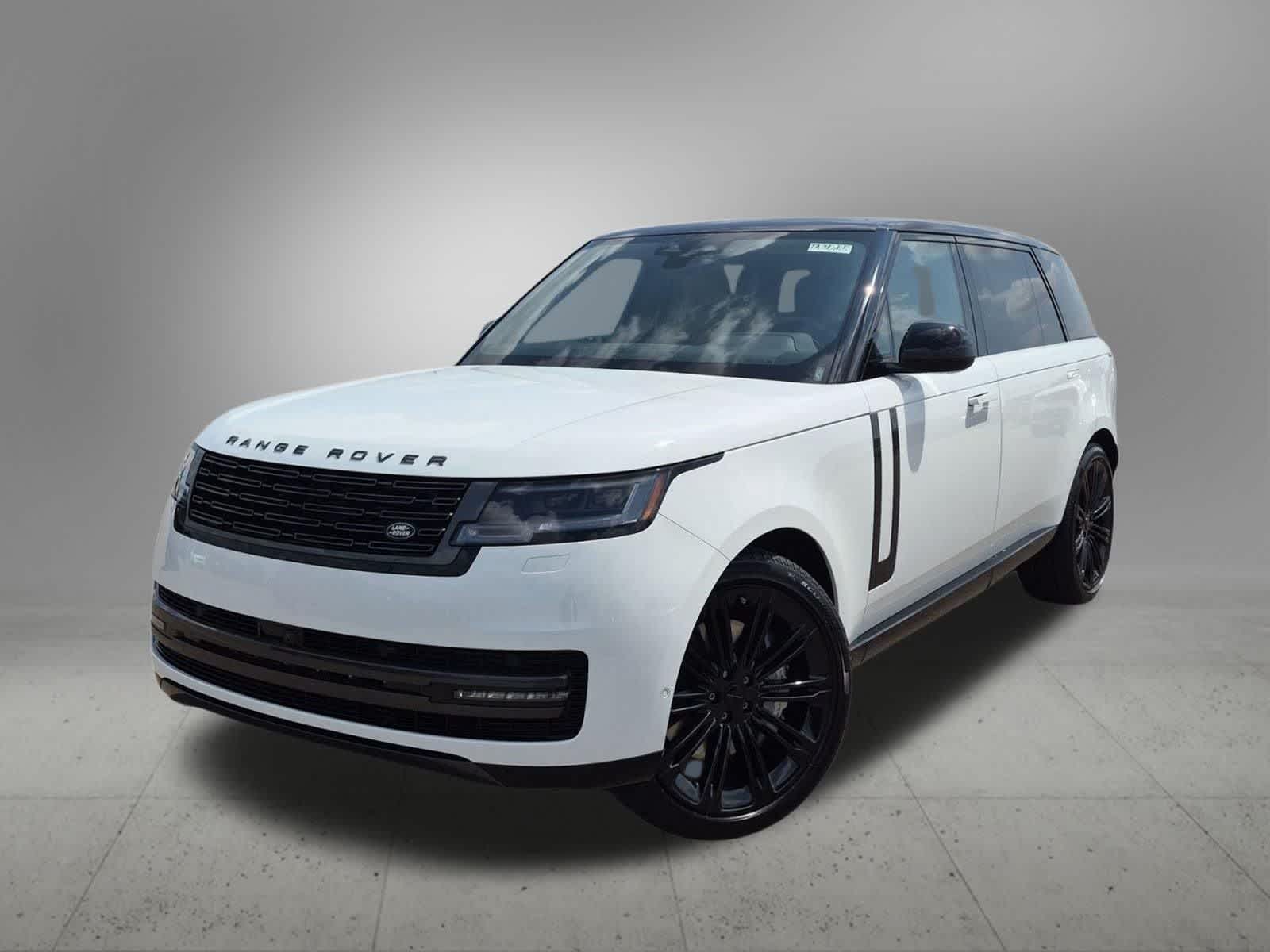 New 2026 Land Rover Range Rover SE LWB 7-Seats / V8 SUV in Troy, MI