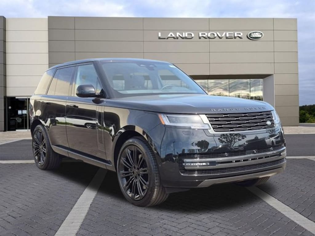 New 2026 Land Rover Range Rover SE SUV