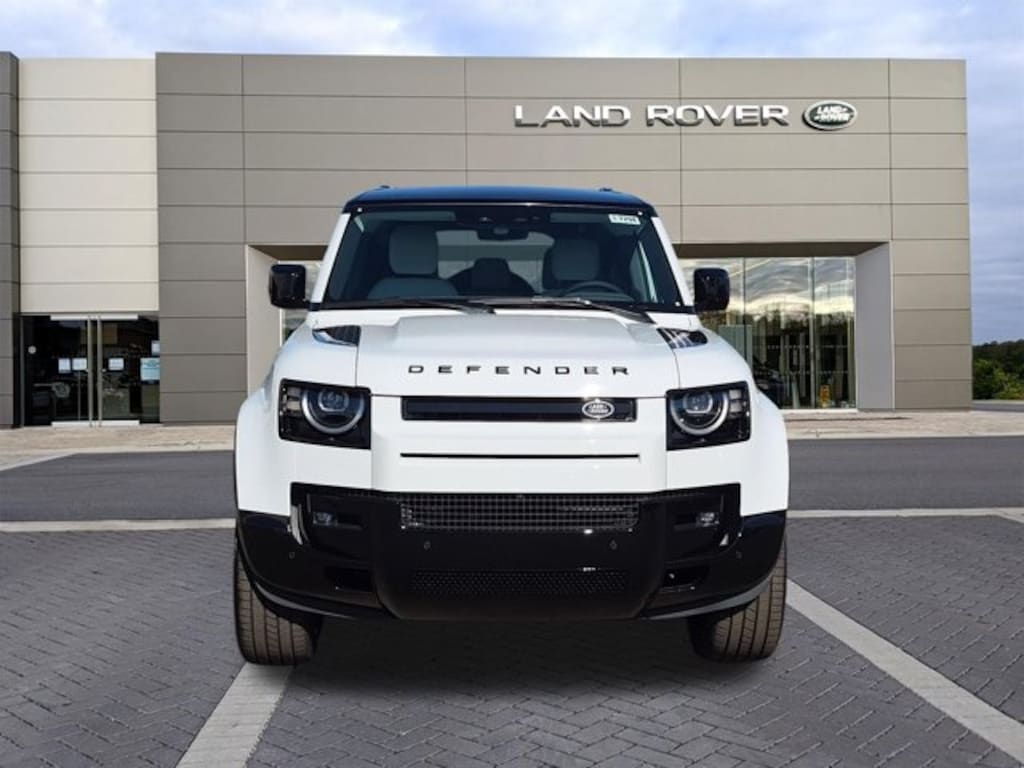 New 2026 Land Rover Defender 110 X-Dynamic SE SUV