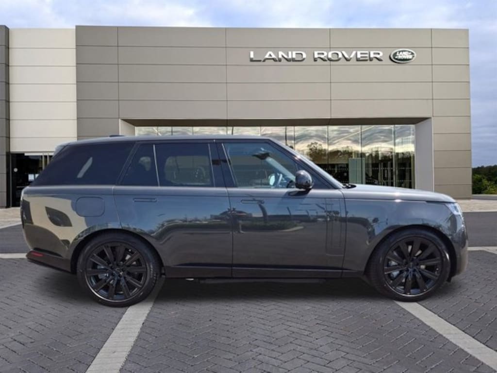 New 2026 Land Rover Range Rover SE Phev SUV