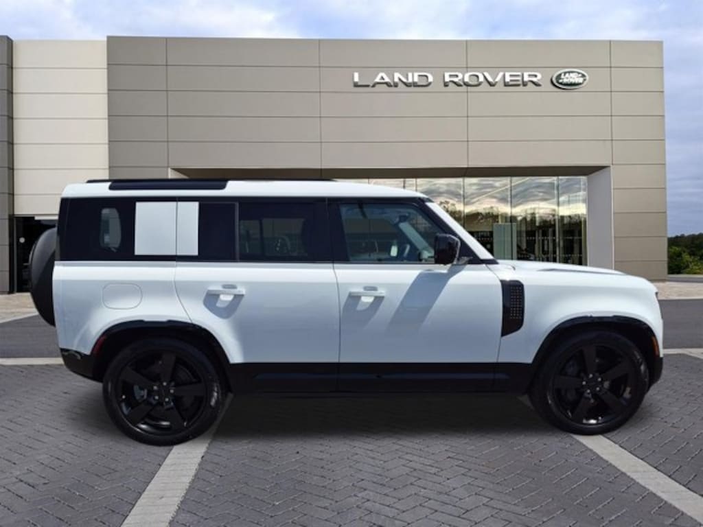 New 2026 Land Rover Defender 110 X-Dynamic SE SUV
