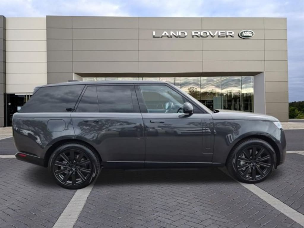 New 2026 Land Rover Range Rover SE Phev SUV