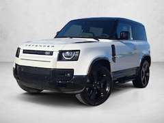 2026 Land Rover Defender 90 V8 SUV
