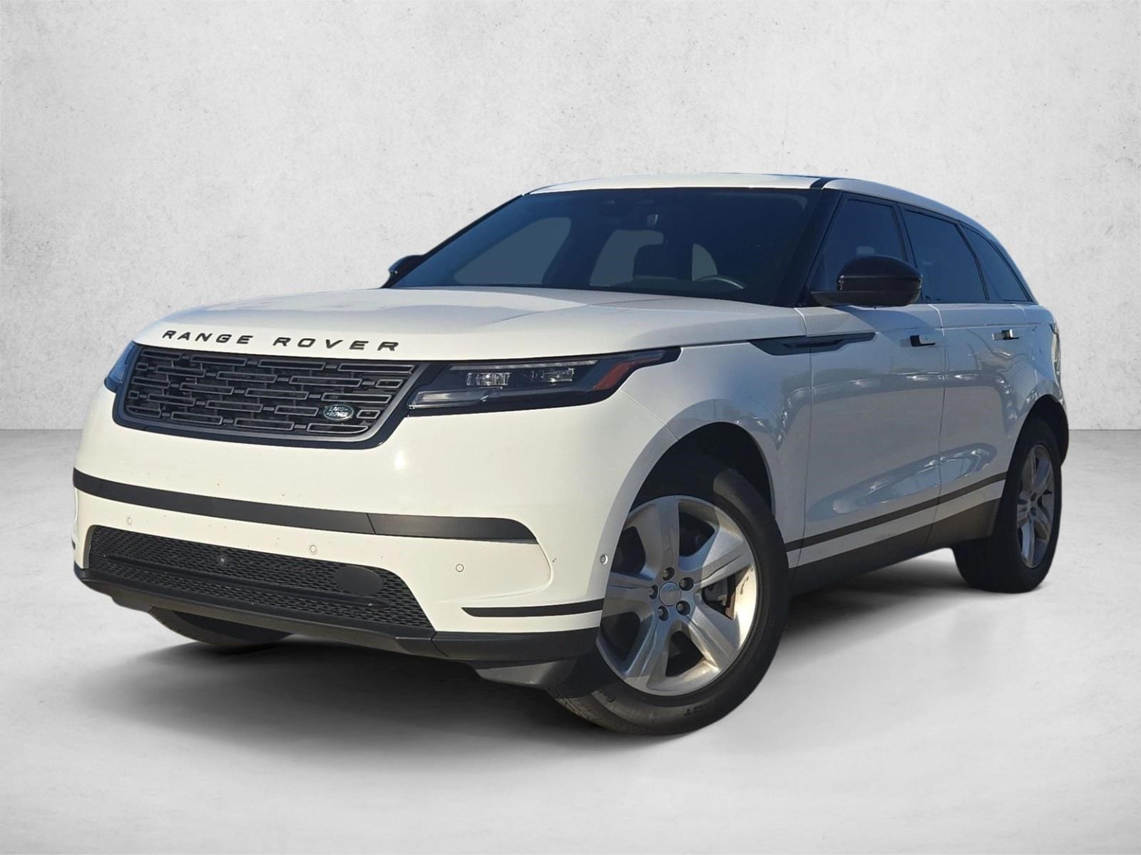 2026 Land Rover Range Rover Velar