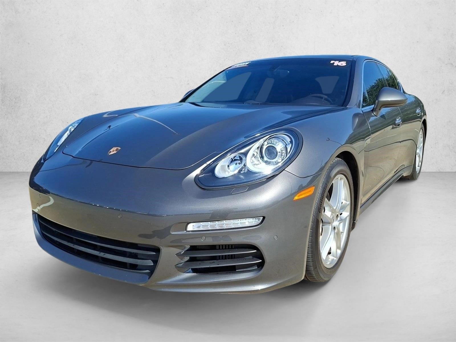 2016 Porsche Panamera S