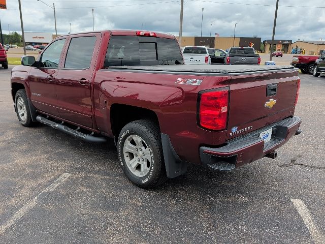 2017 Chevrolet Silverado 1500 LT Z71 - Photo 5