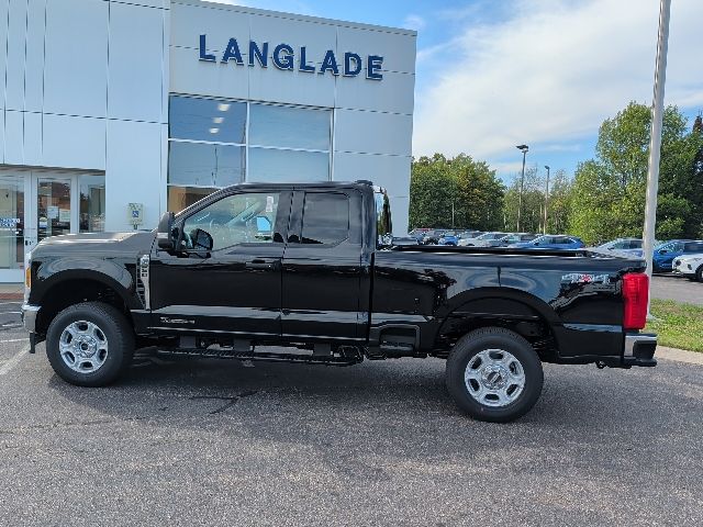 New 2026 Ford Super Duty F-250® XLT TRUCK