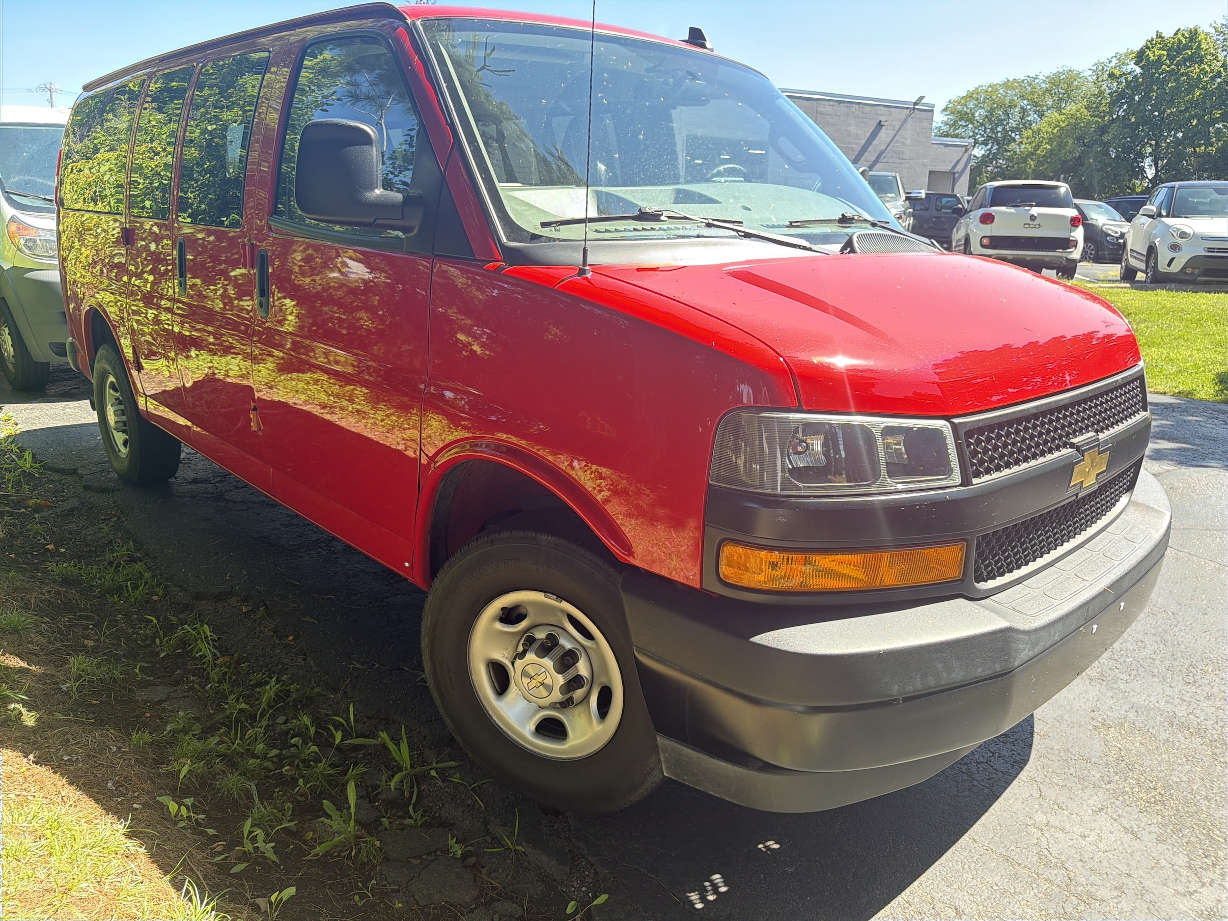 2022 Chevrolet Express Passenger