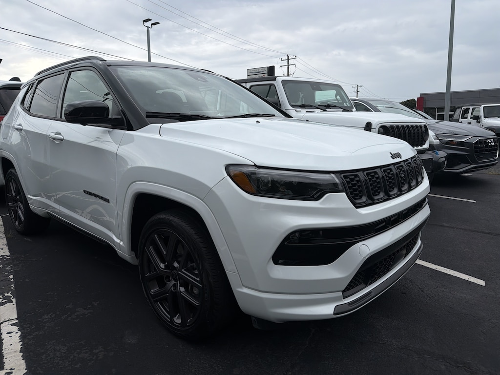 Certified 2025 Jeep Compass Limited Limited 4x4