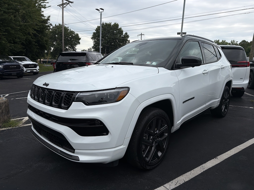 Certified 2025 Jeep Compass Limited Limited 4x4