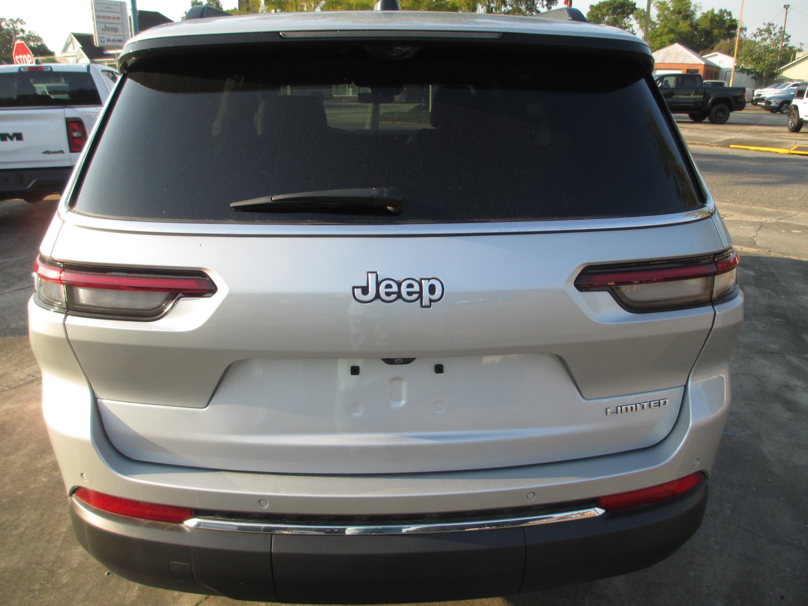 2025 Jeep Grand Cherokee L Limited - Photo 10