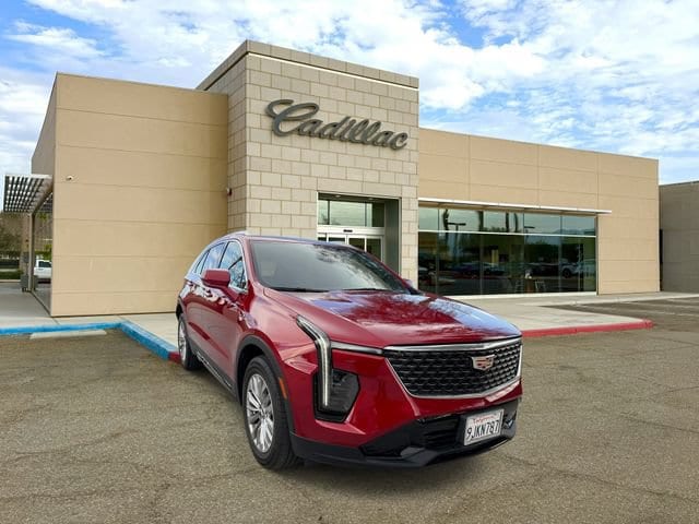 2024 Cadillac XT4 Premium Luxury