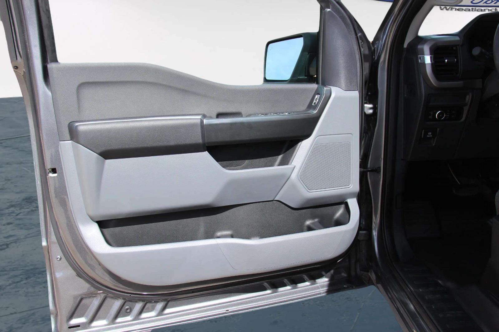2025 Ford F-150 XL - Photo 15
