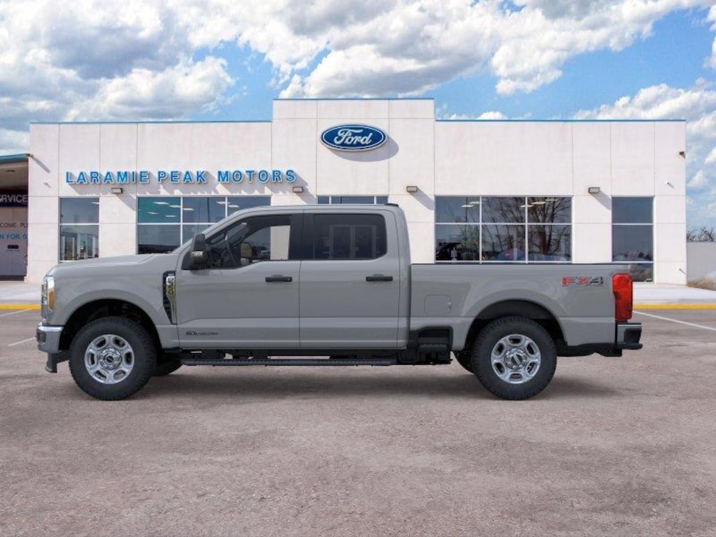 New 2026 Ford Super Duty F-350 SRW XLT Truck
