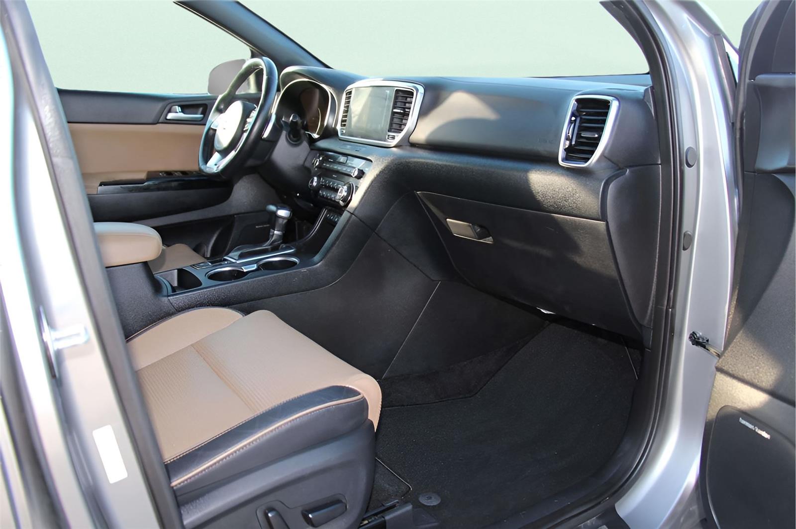 2020 Kia Sportage SX - Photo 24
