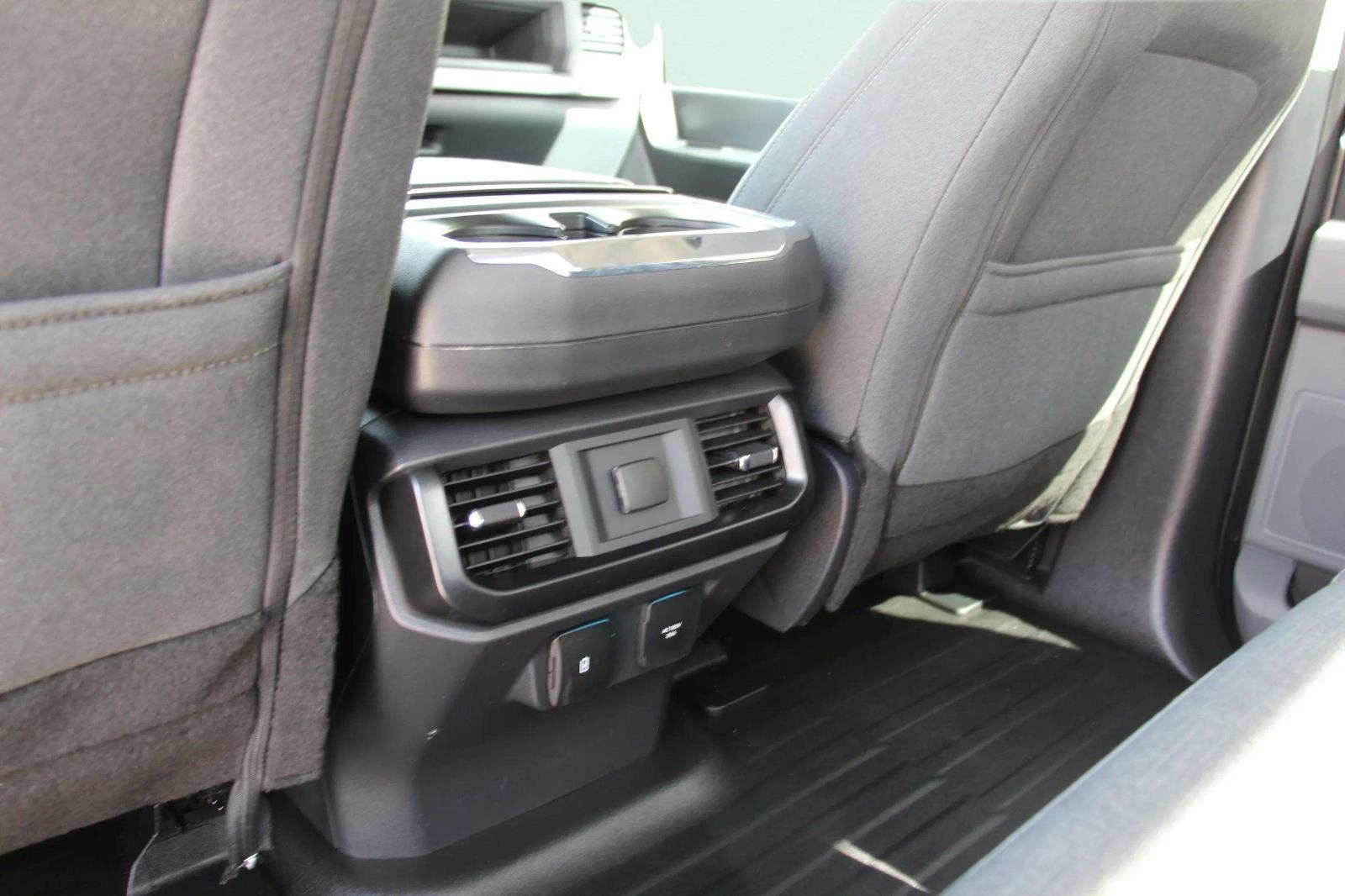 2025 Ford F-150 XL - Photo 28