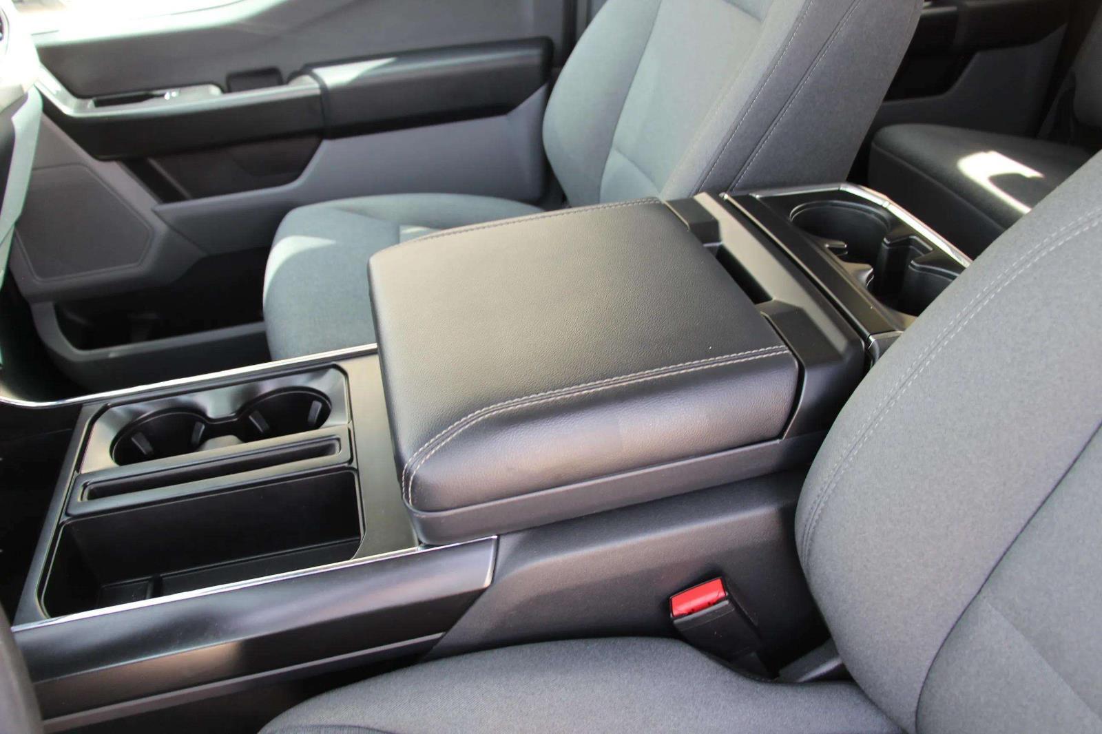 2025 Ford F-150 XL - Photo 24