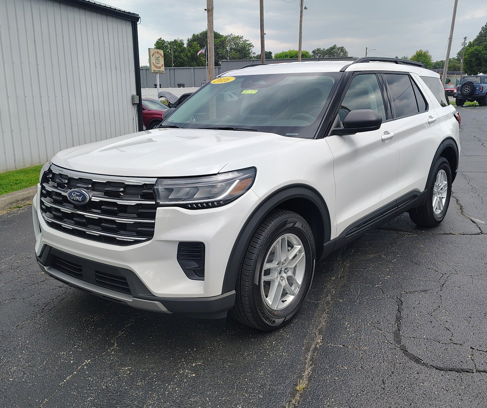 2026 Ford Explorer Active