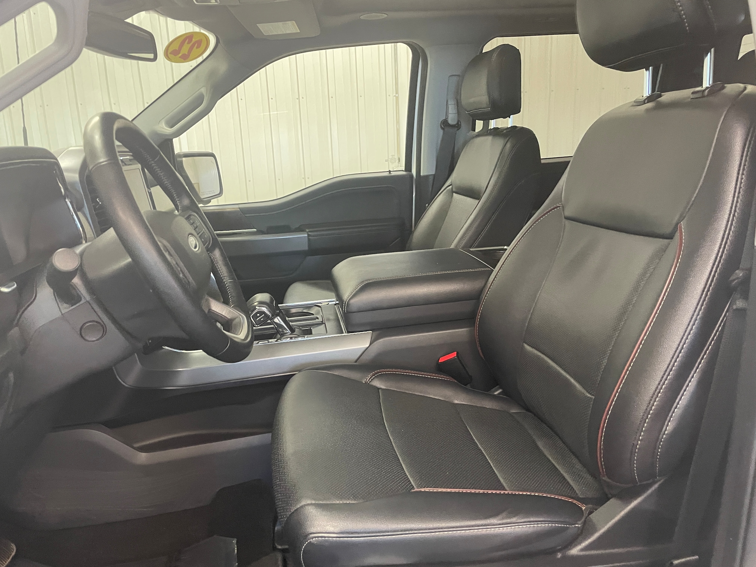 2022 Ford F-150 Lariat - Photo 13