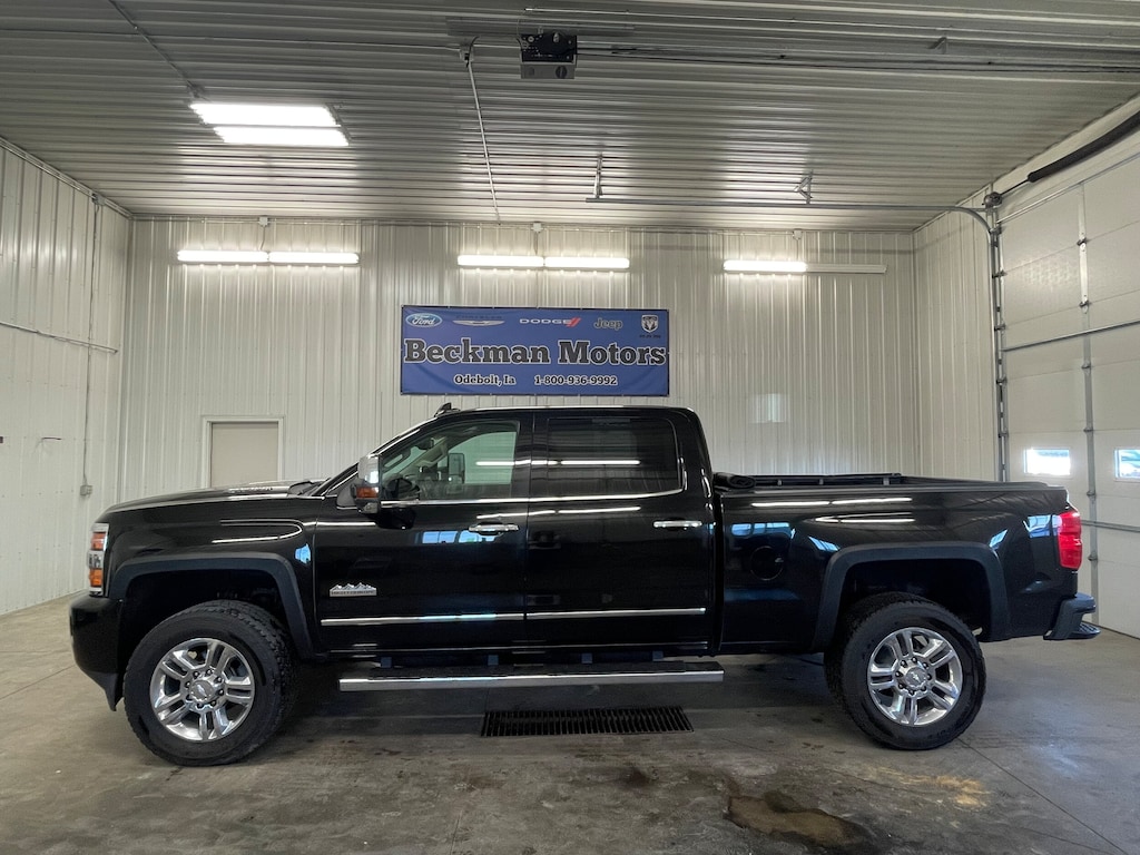 Used 2015 Chevrolet Silverado 2500HD High Country Truck Crew Cab