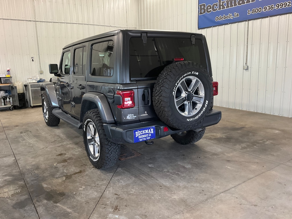 Used 2018 Jeep Wrangler Unlimited Sahara SUV
