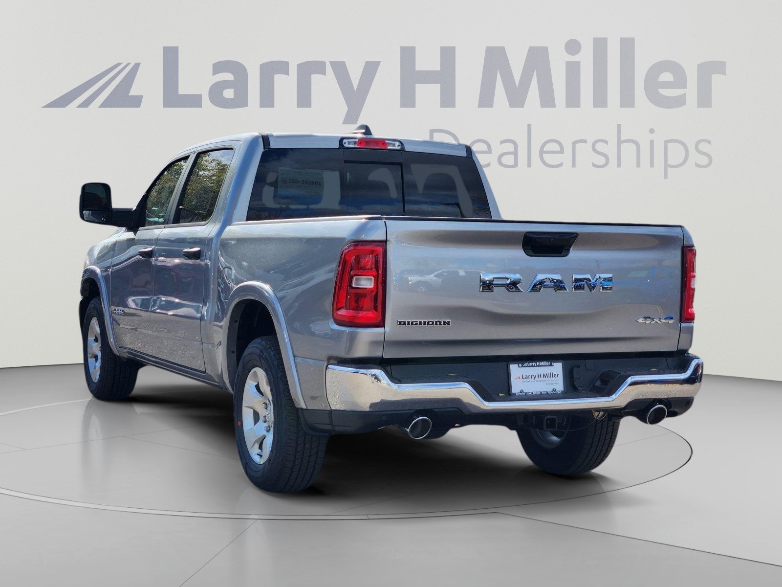2026 RAM 1500 Big Horn/Lone Star - Photo 5