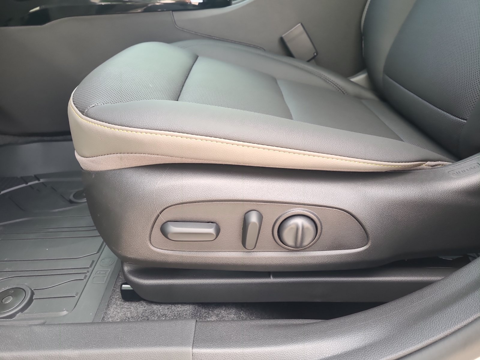 2026 Chevrolet Trax Activ - Photo 16