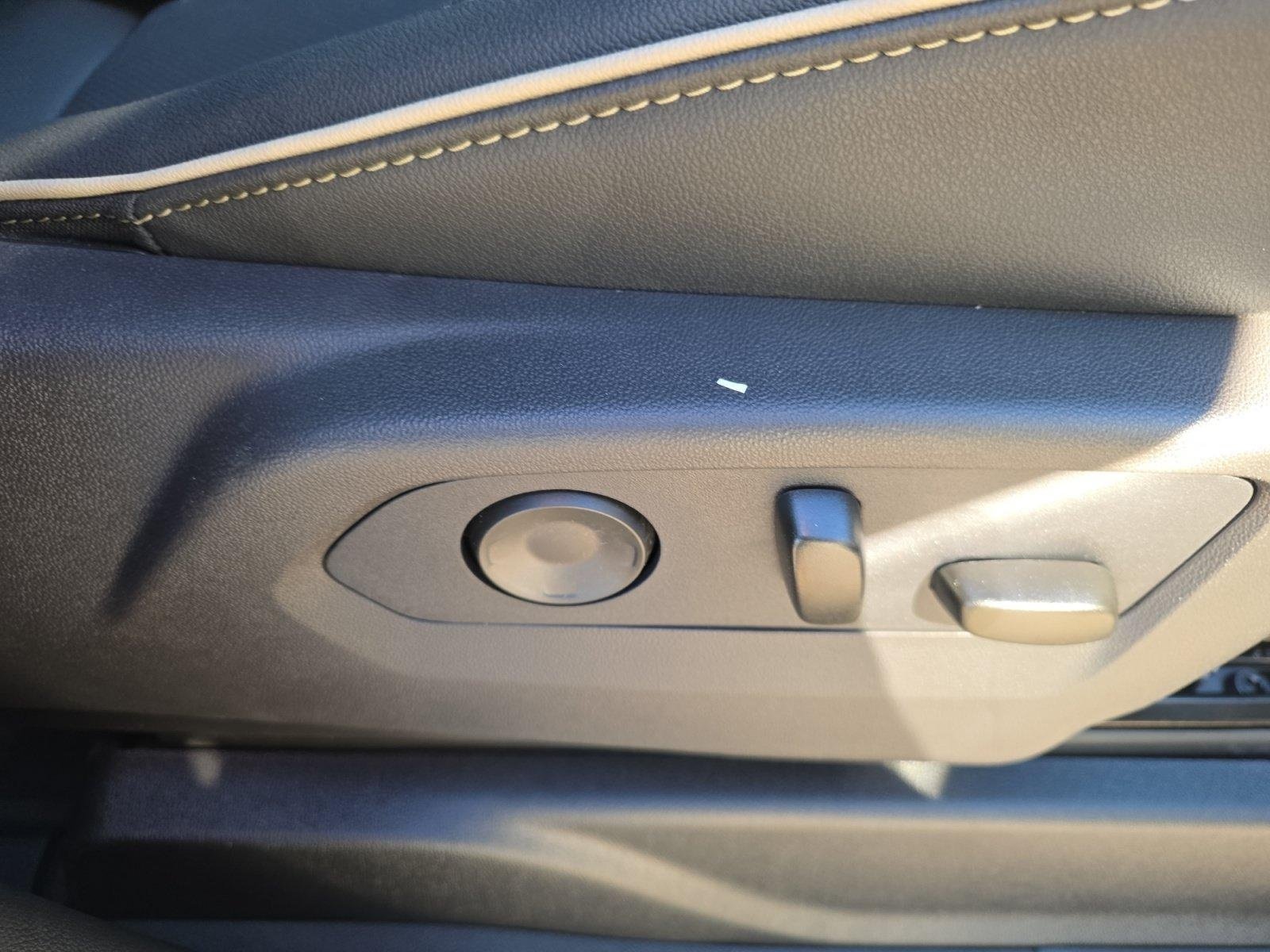2026 Chevrolet Suburban Premier - Photo 34
