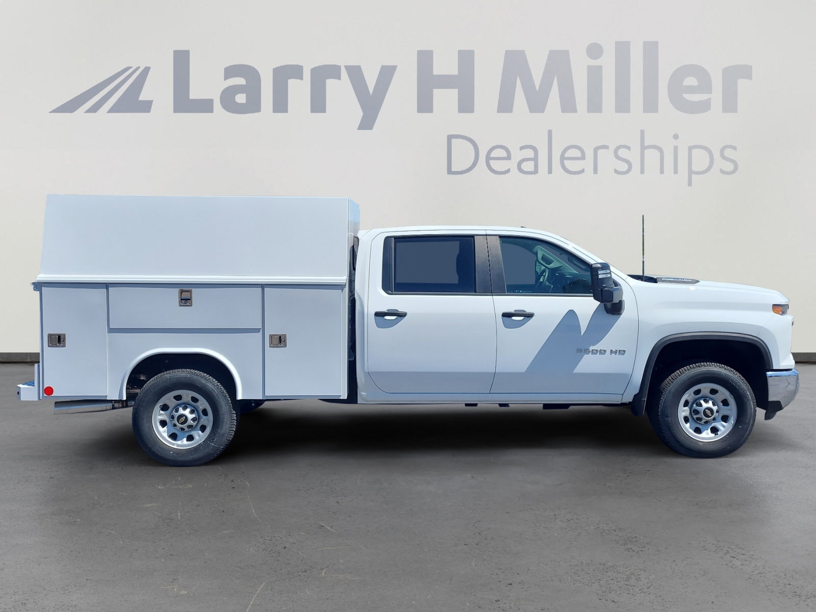 2024 Chevrolet Silverado 3500 HD Work Truck - Photo 7