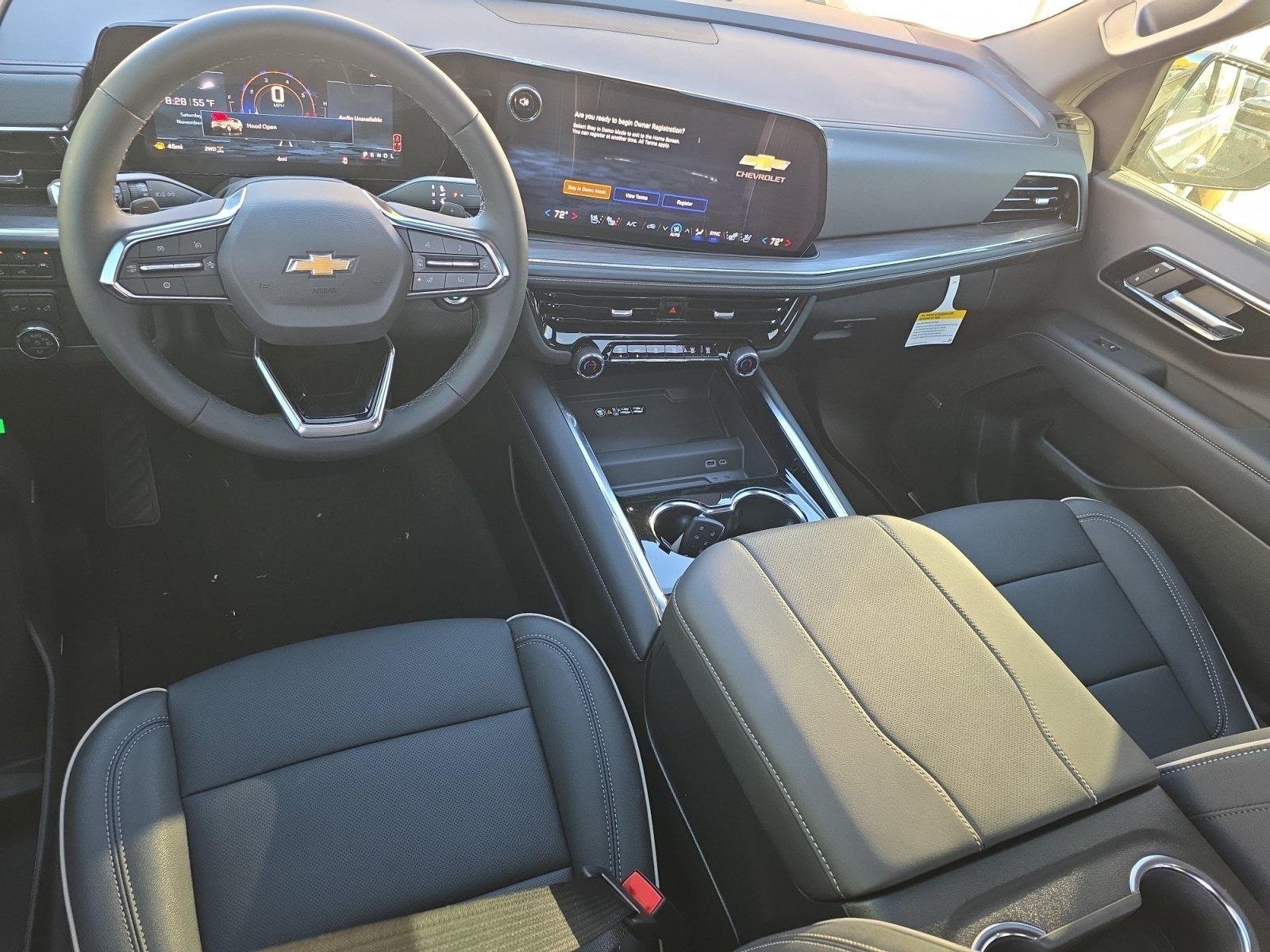 2026 Chevrolet Suburban Premier - Photo 15