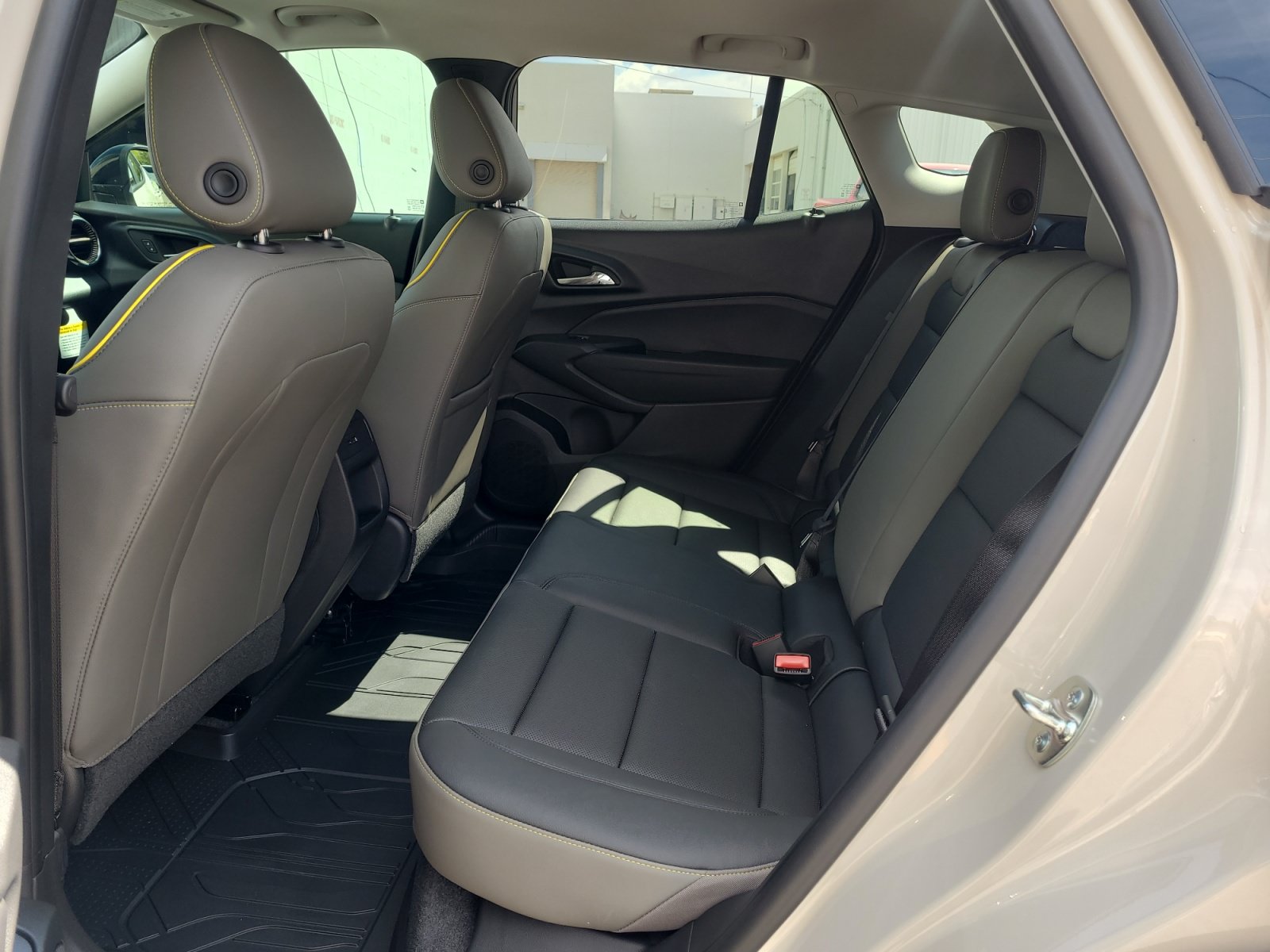 2026 Chevrolet Trax Activ - Photo 25