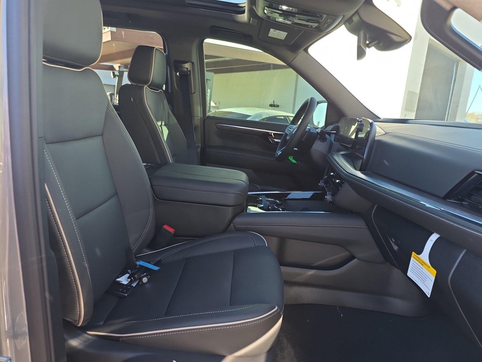 2026 Chevrolet Suburban Premier - Photo 26