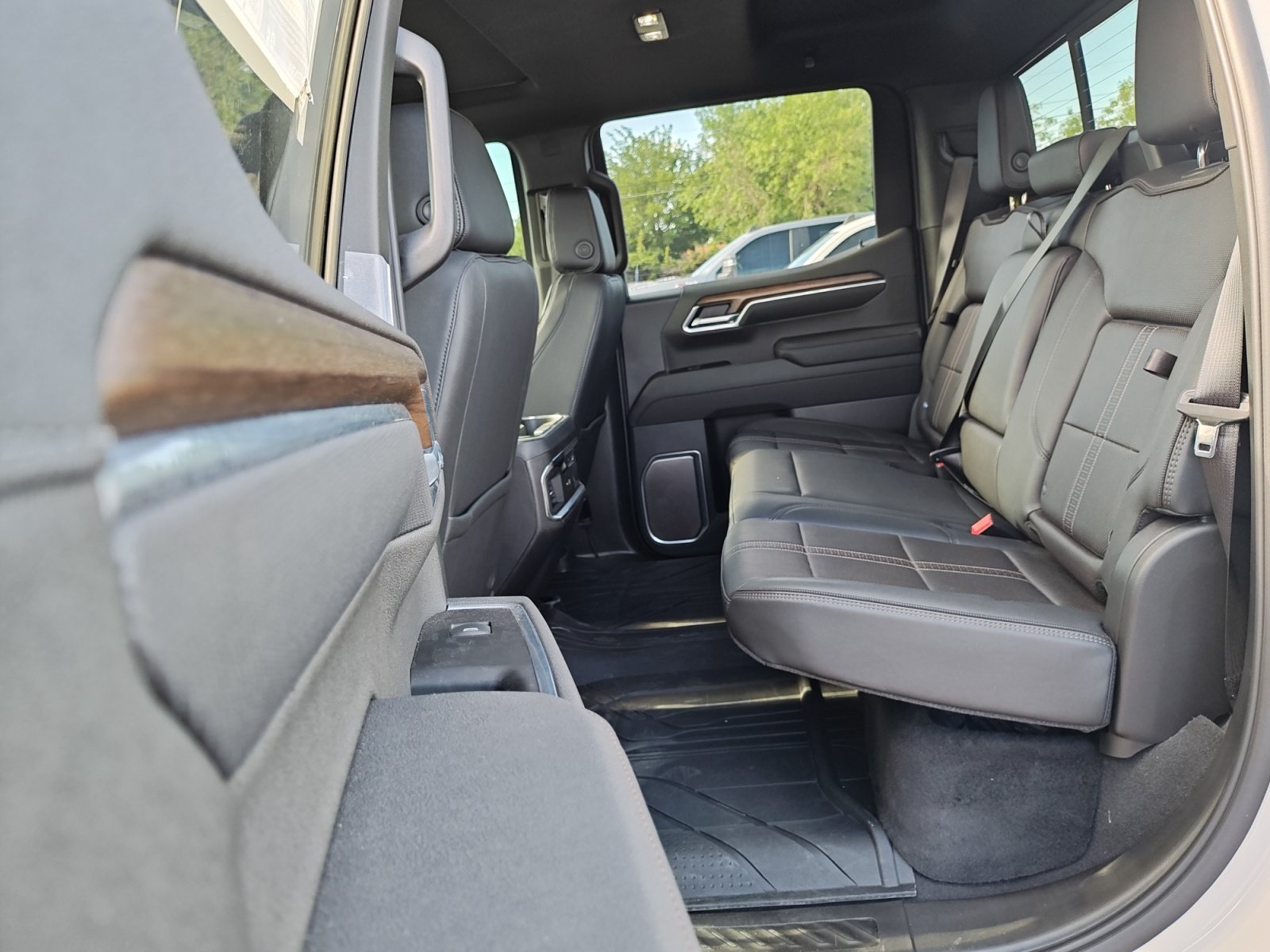 2026 Chevrolet Silverado 1500 High Country - Photo 25