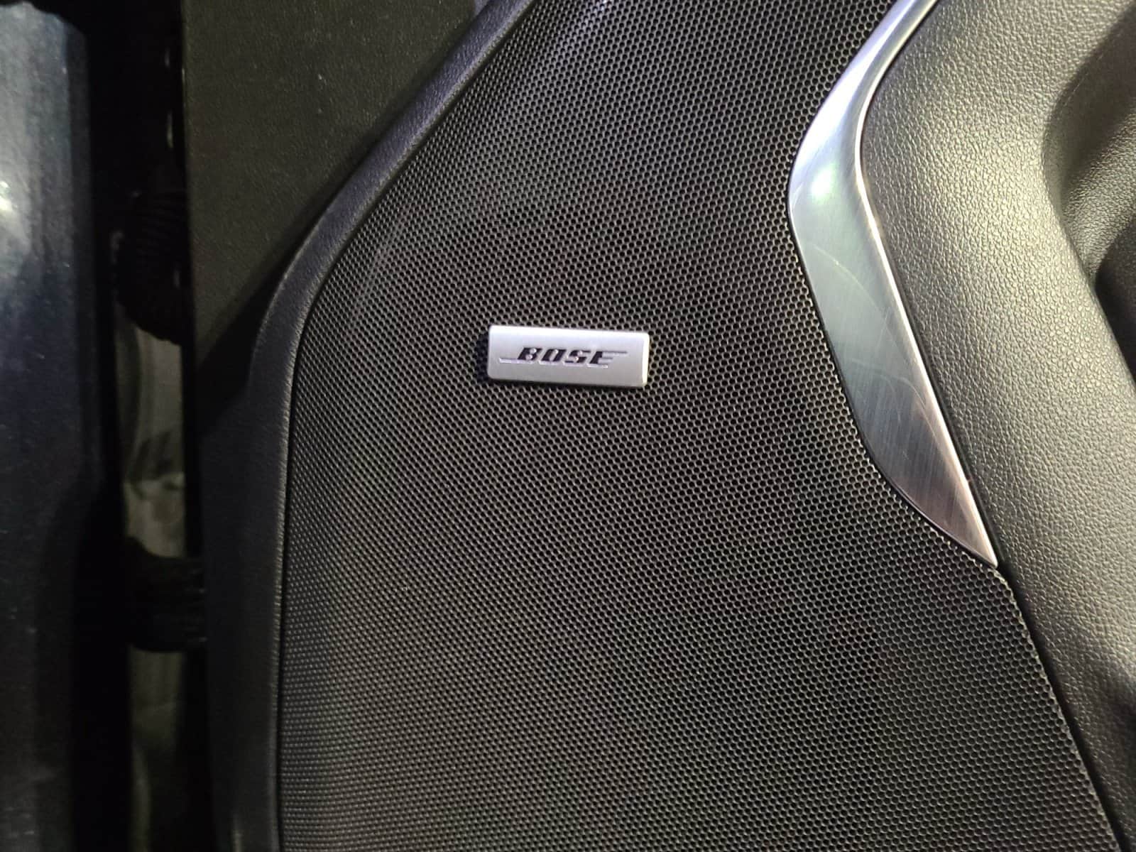 2023 Chevrolet Suburban Premier - Photo 27