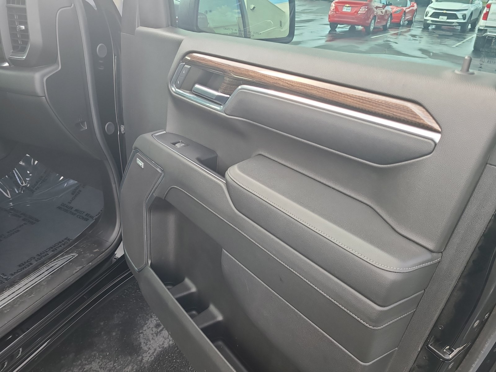 2024 Chevrolet Silverado 1500 RST - Photo 17