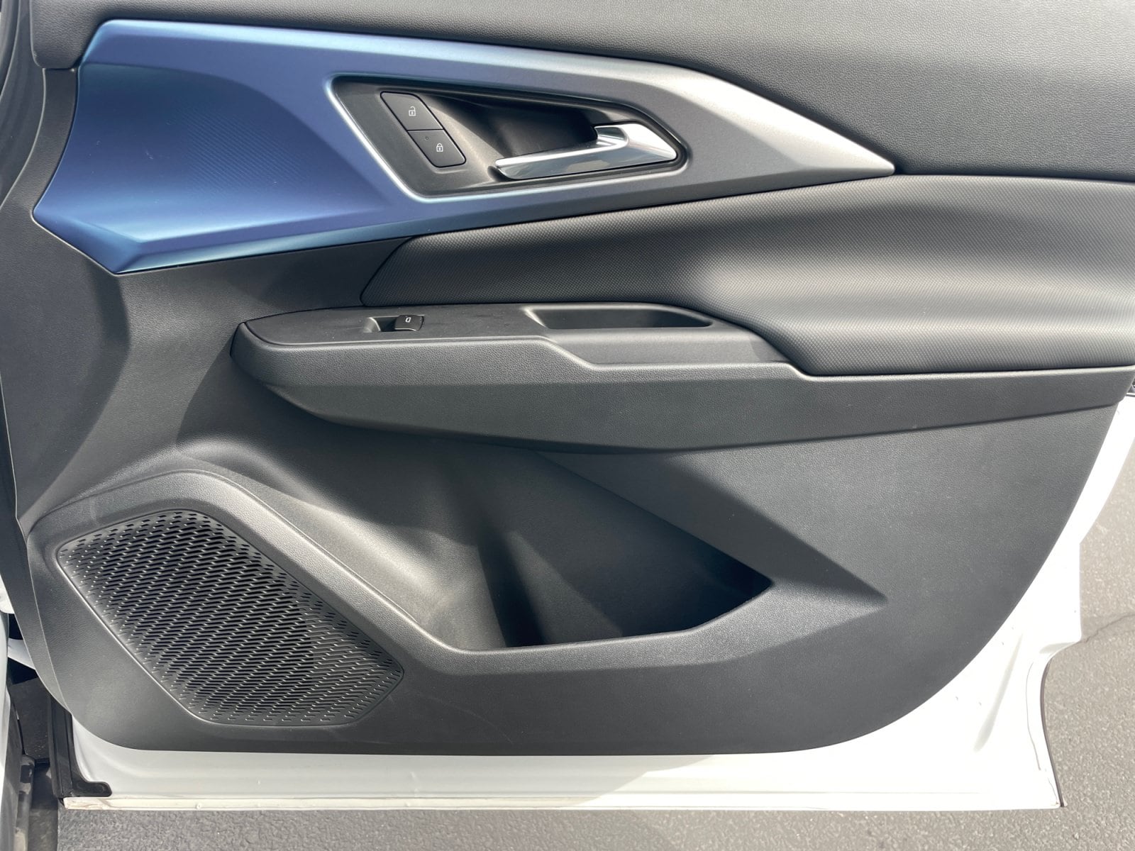2026 Chevrolet Equinox EV 2LT - Photo 17