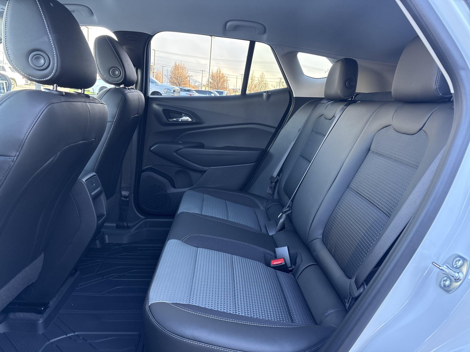 2026 Chevrolet Trax LT - Photo 25