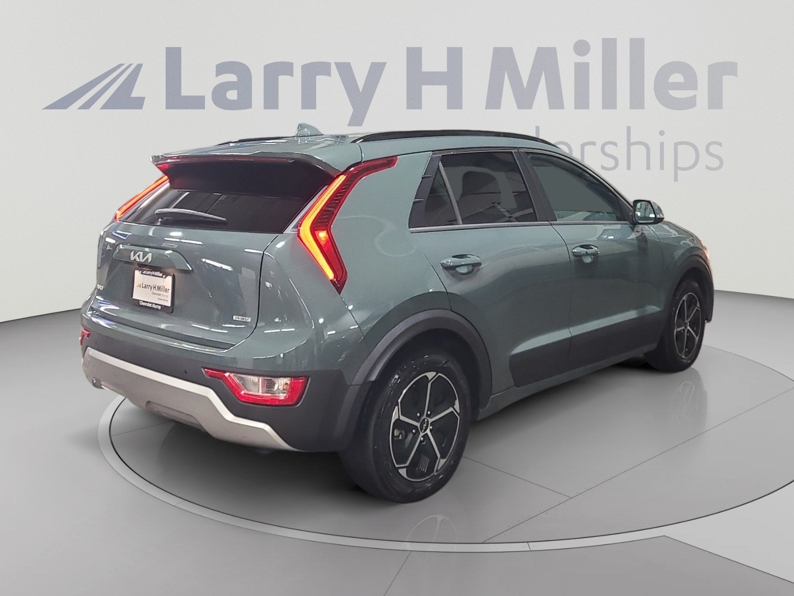 2023 Kia Niro EX - Photo 6