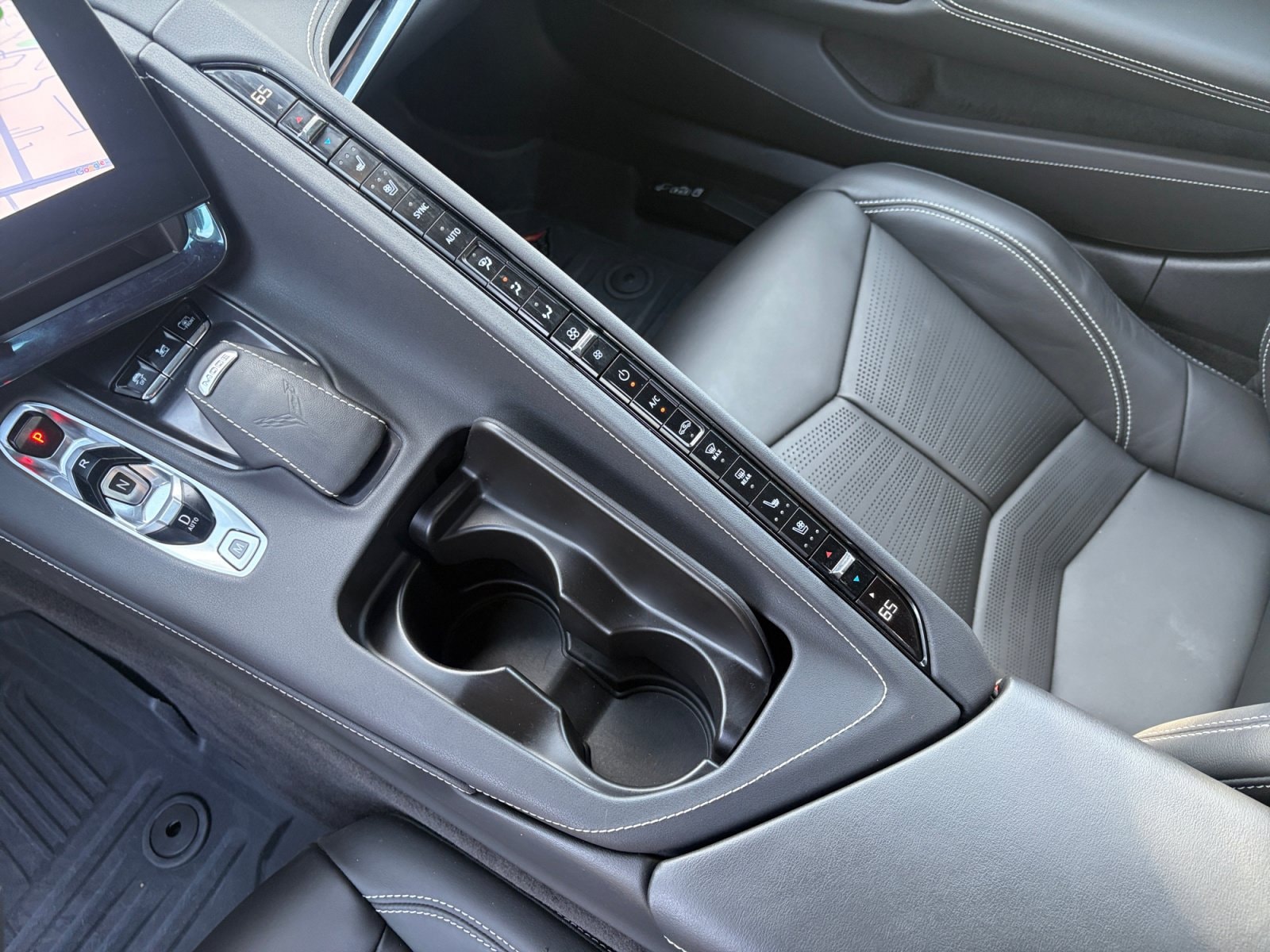 2025 Chevrolet Corvette 2LT - Photo 25
