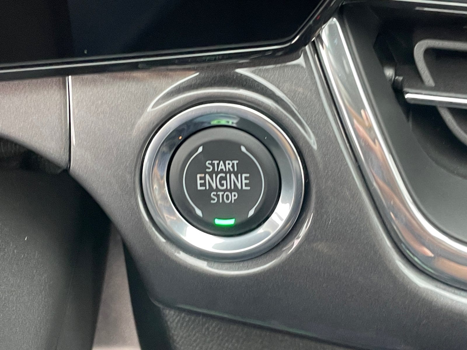 2026 Chevrolet Trax Activ - Photo 18
