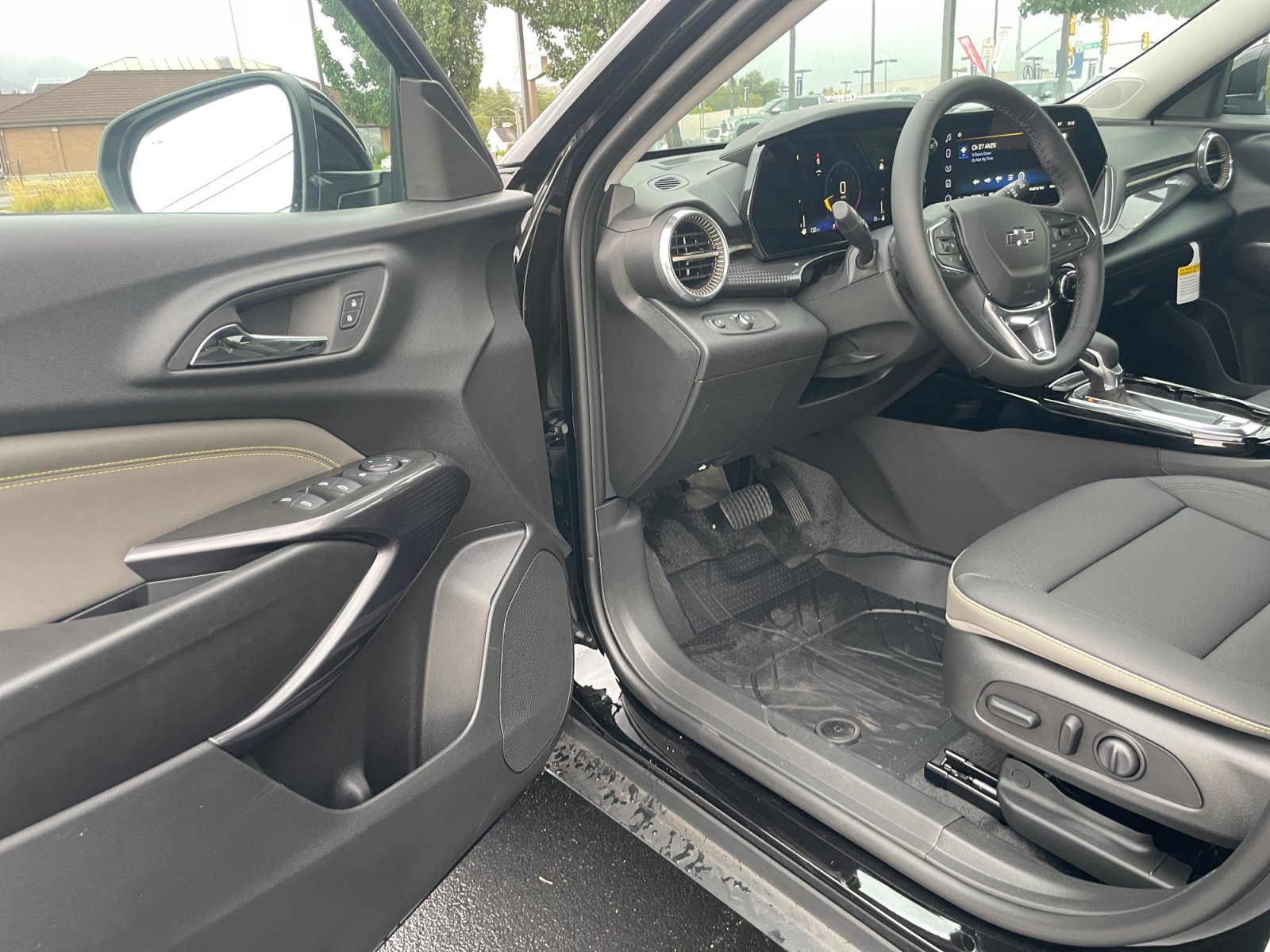 2026 Chevrolet Trax Activ - Photo 21