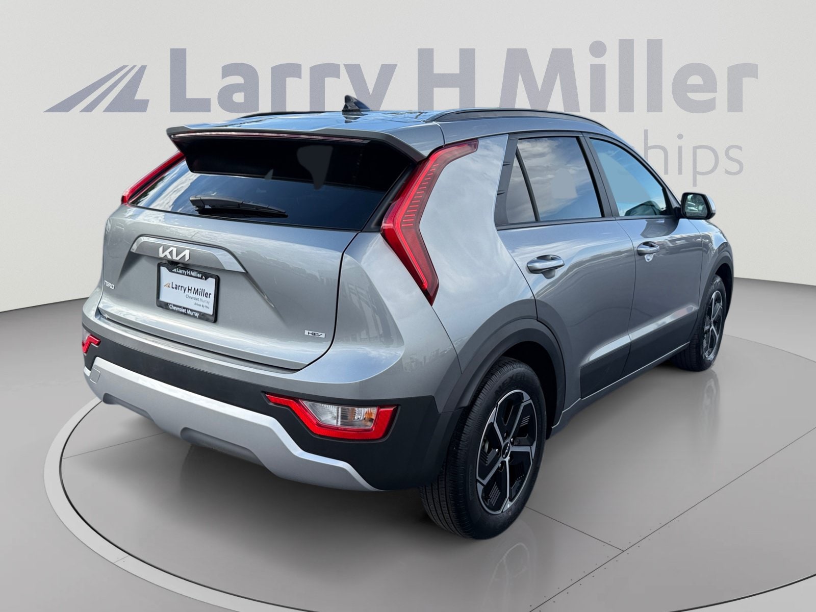 Photo 6