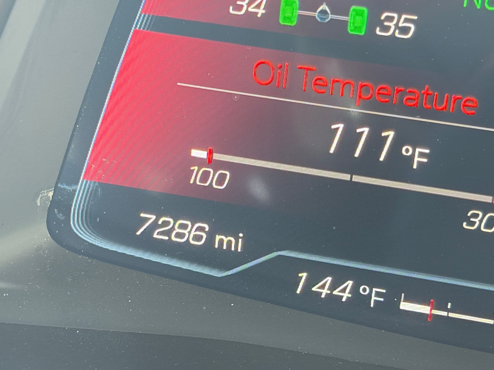 2025 Chevrolet Corvette 2LT - Photo 18