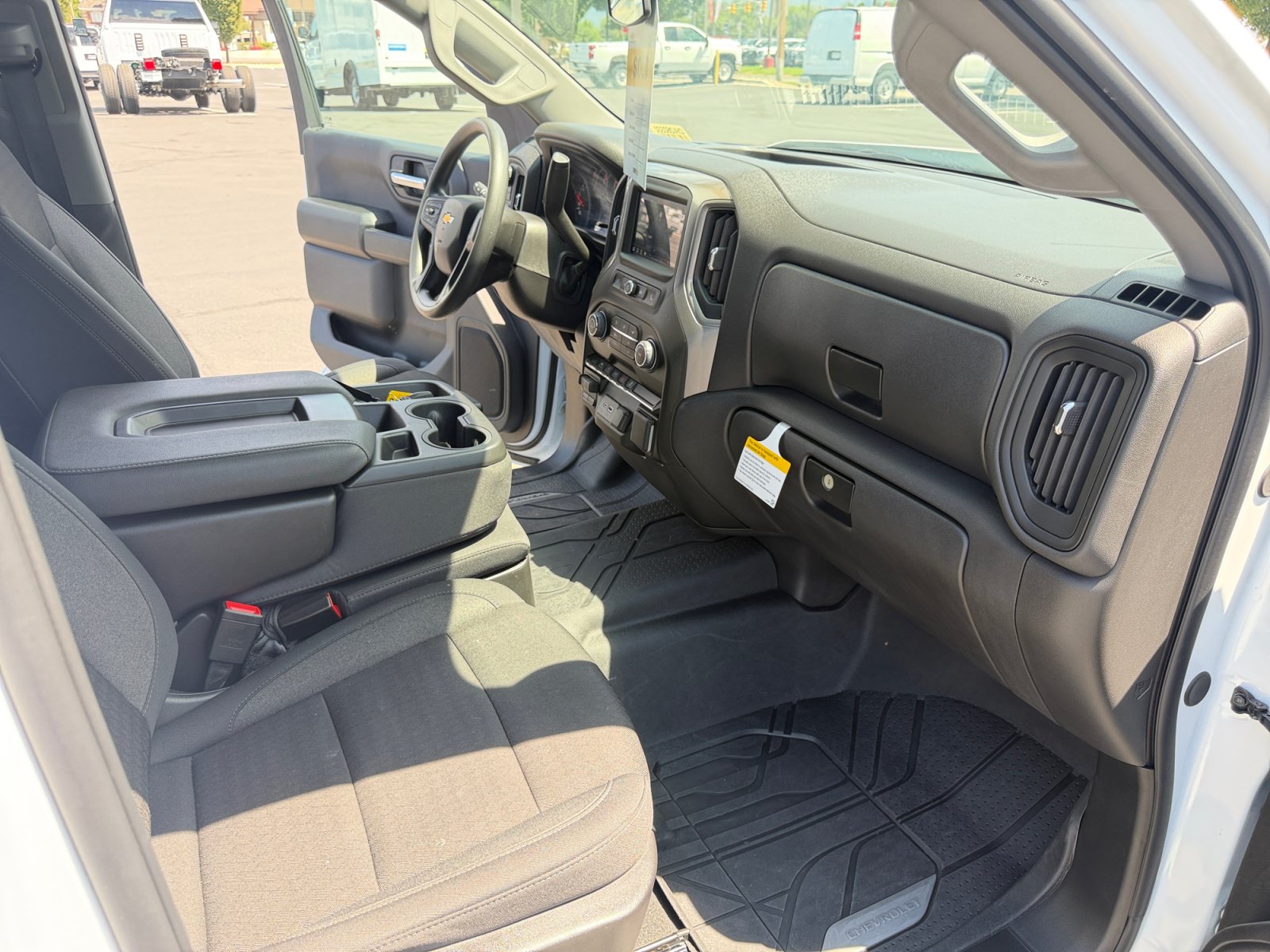 2026 Chevrolet Silverado 1500 Custom - Photo 29