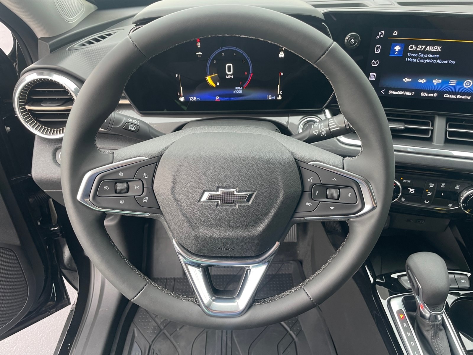 2026 Chevrolet Trax Activ - Photo 10