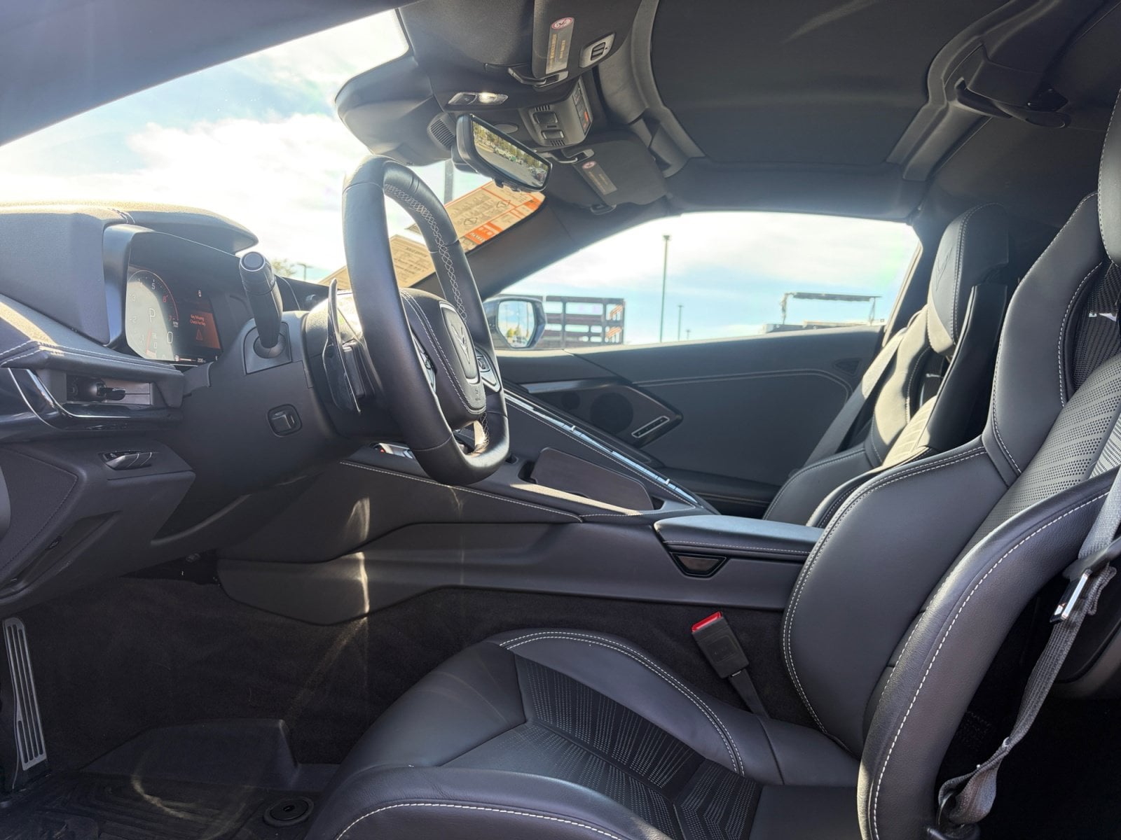 2025 Chevrolet Corvette 2LT - Photo 12